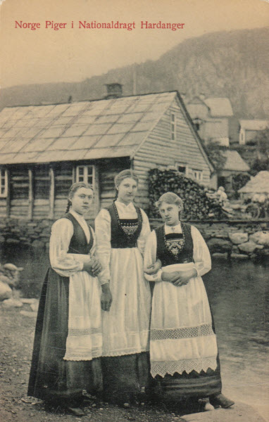 Norge Piger i Nationaldragt Hardanger Norge Piger i Nationaldragt Hardanger